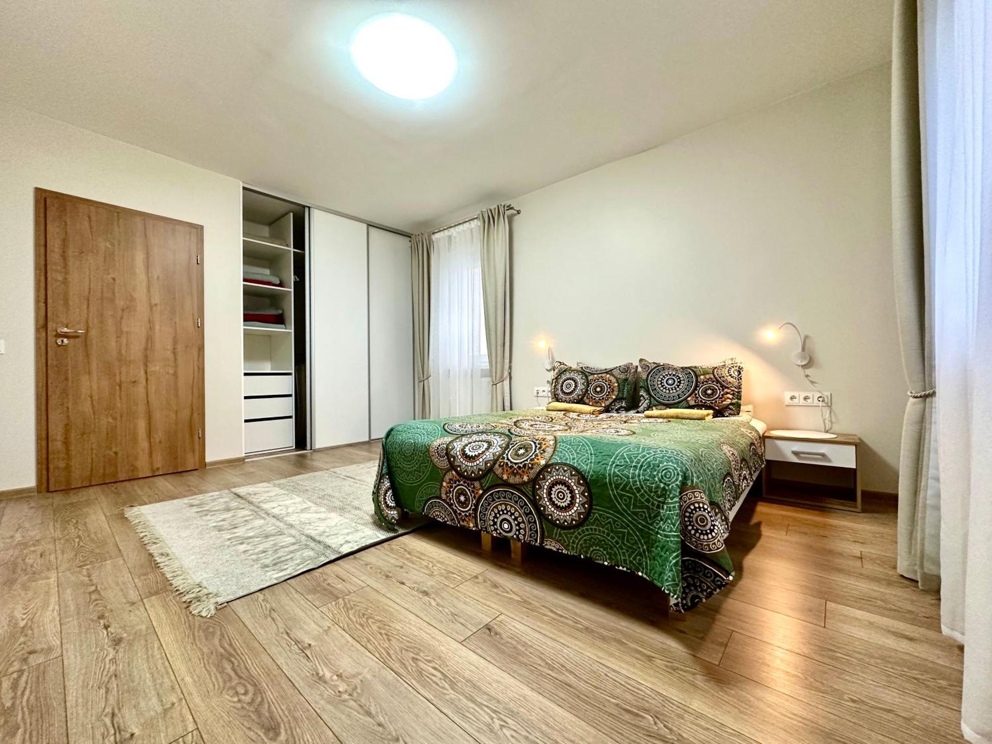 Japandi Apartamentai 考纳斯 外观 照片