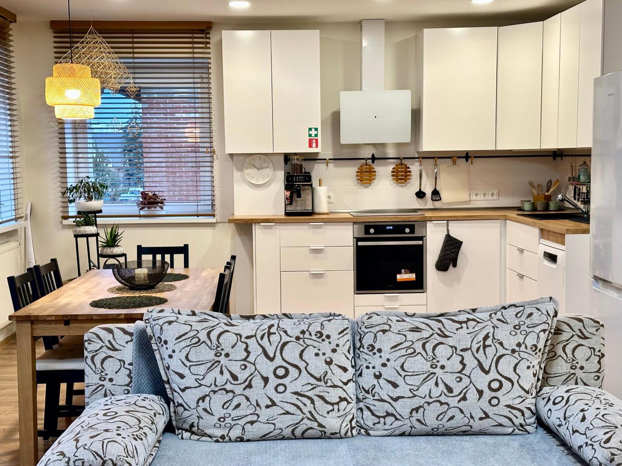 Japandi Apartamentai 考纳斯 外观 照片